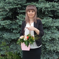 Эйвазова  Нина Александровна.