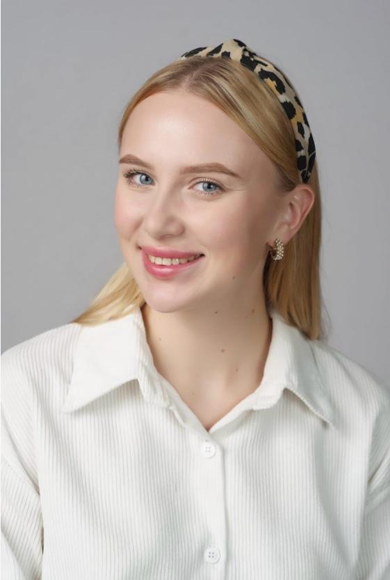 Макогон  Анна  Владимировна.